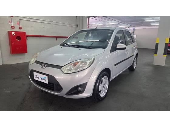 FORD FIESTA 1.0 ROCAM SE 8V FLEX 4P MANUAL